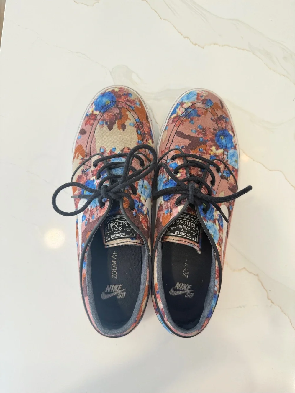 Men’s Nike Stefan Janoski Canvas Skate Shoes - Multicolor
